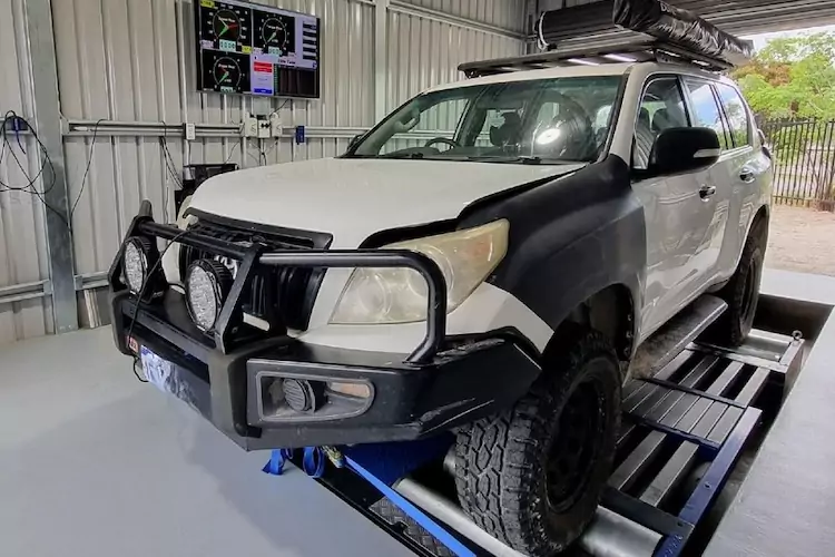 Dyno tune being run as part of our Prado upgrades